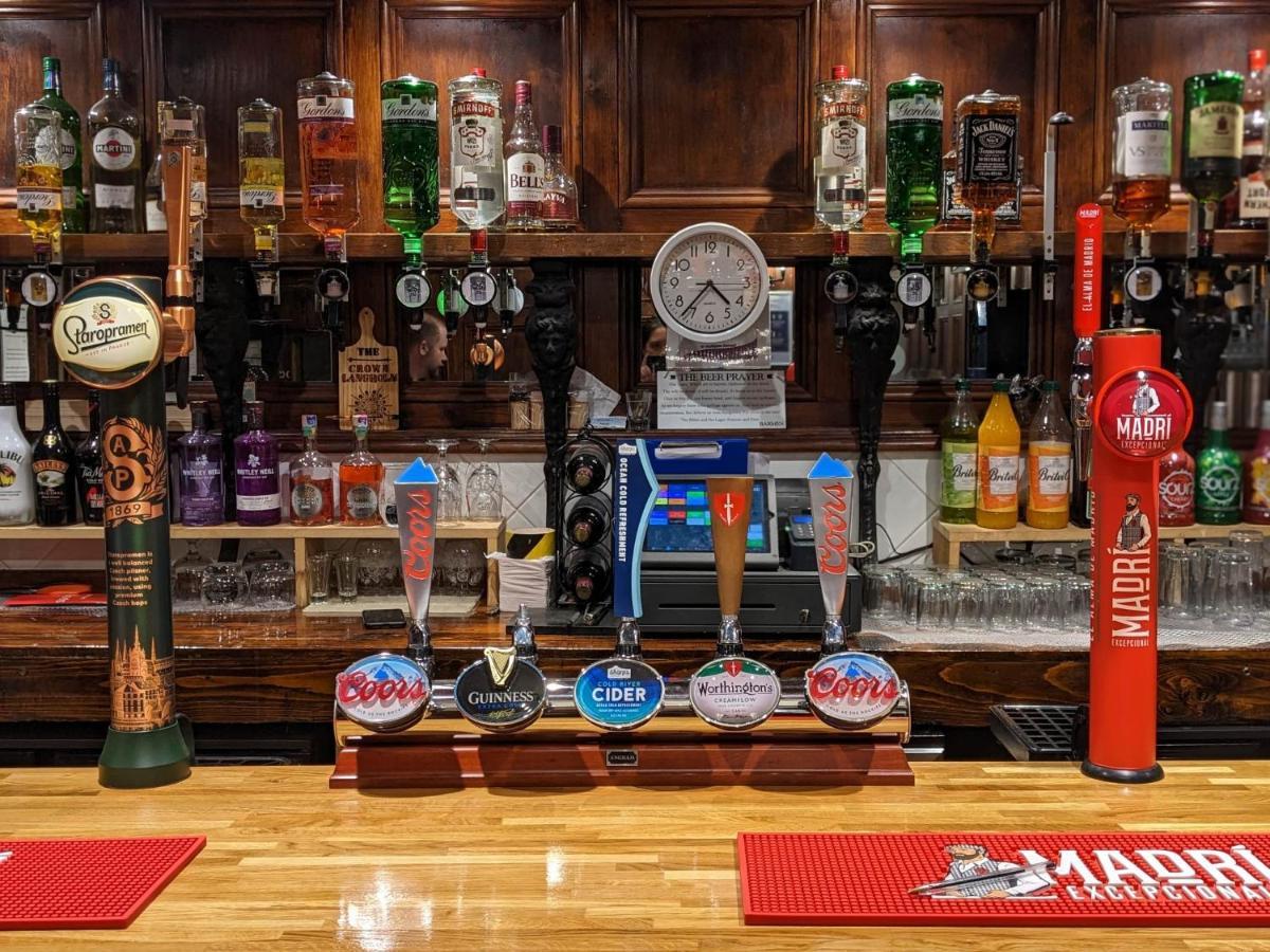 Crown Hotel Langholm エクステリア 写真